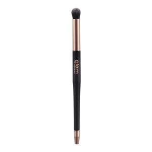 Glam by Manicare GE1 Blending Crease Brush on white background